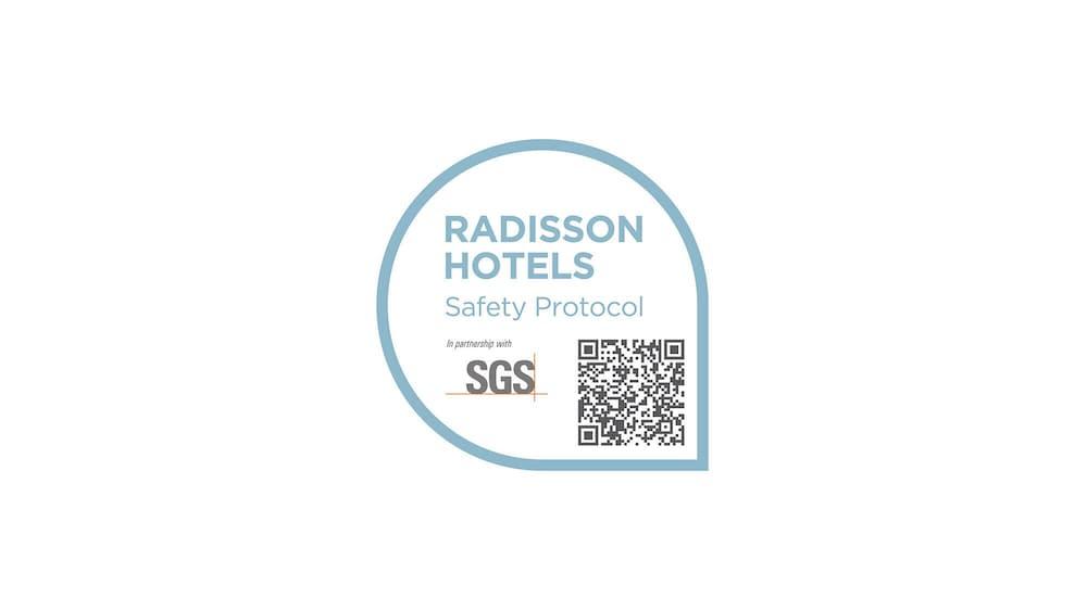 होटल Radisson 4*