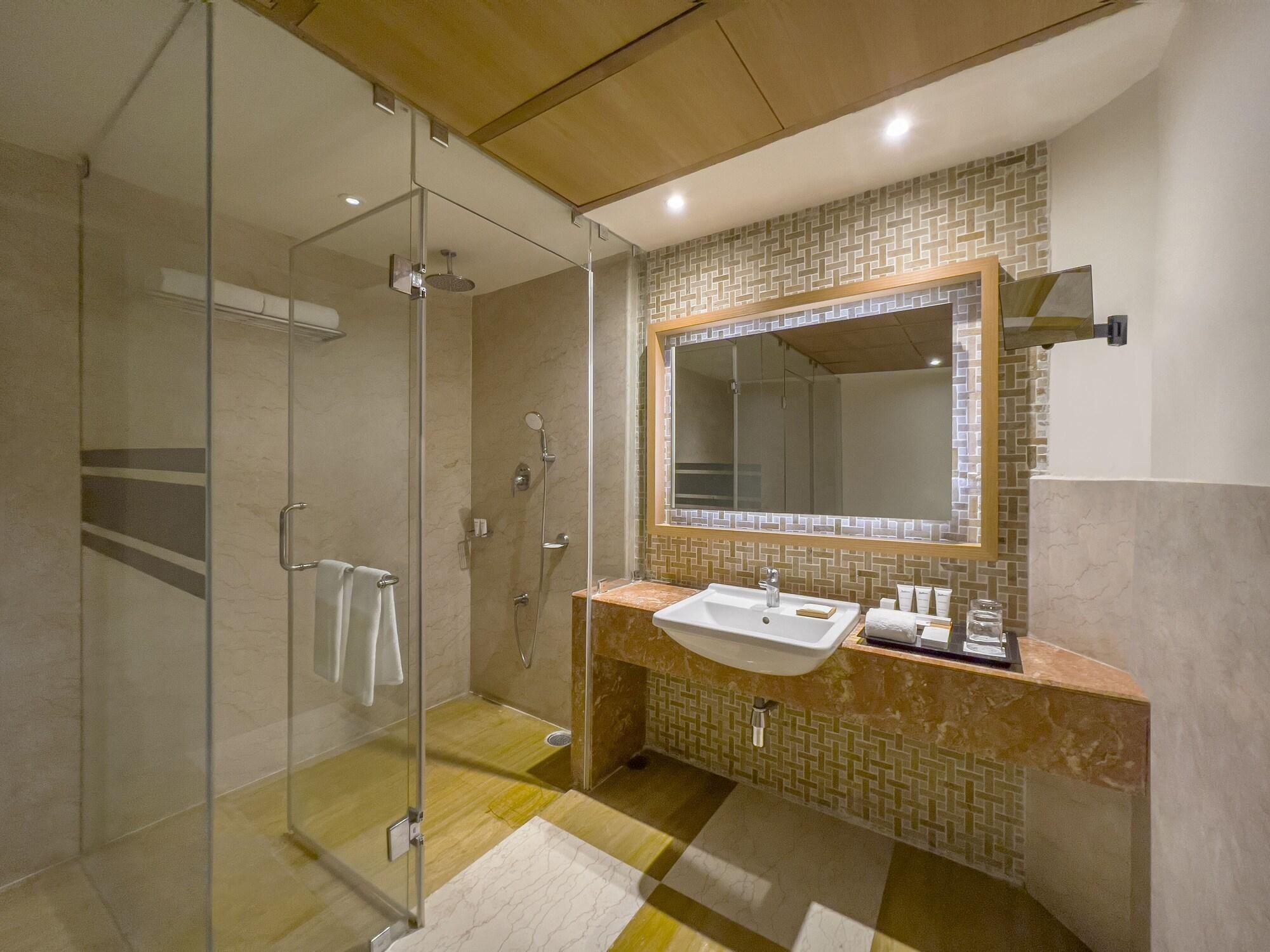 Radisson Hotel 4*